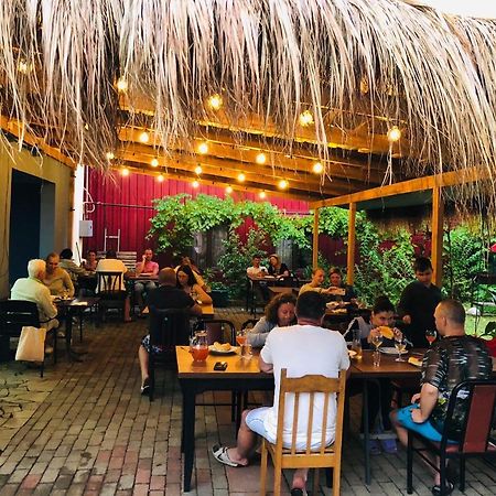 Paradise Kobuleti Hotel Ngoại thất bức ảnh